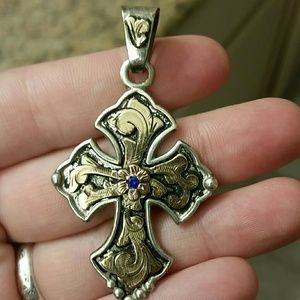 SOLD SOLD SOLD EUC Hyo Silver cross necklace